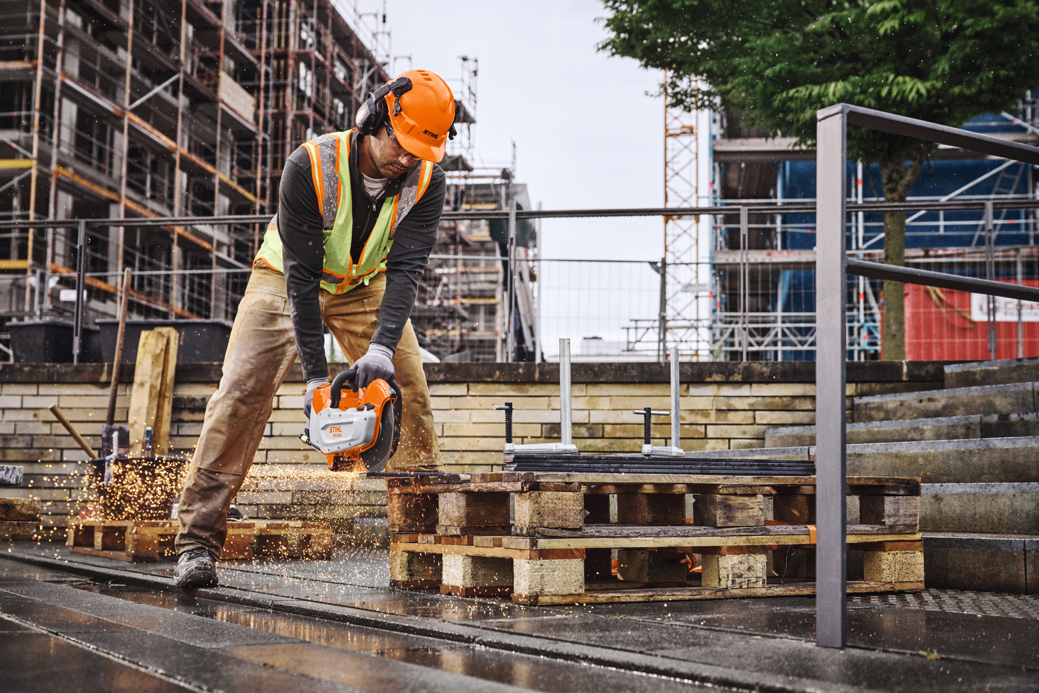 TSA 230  utan batteri och laddare