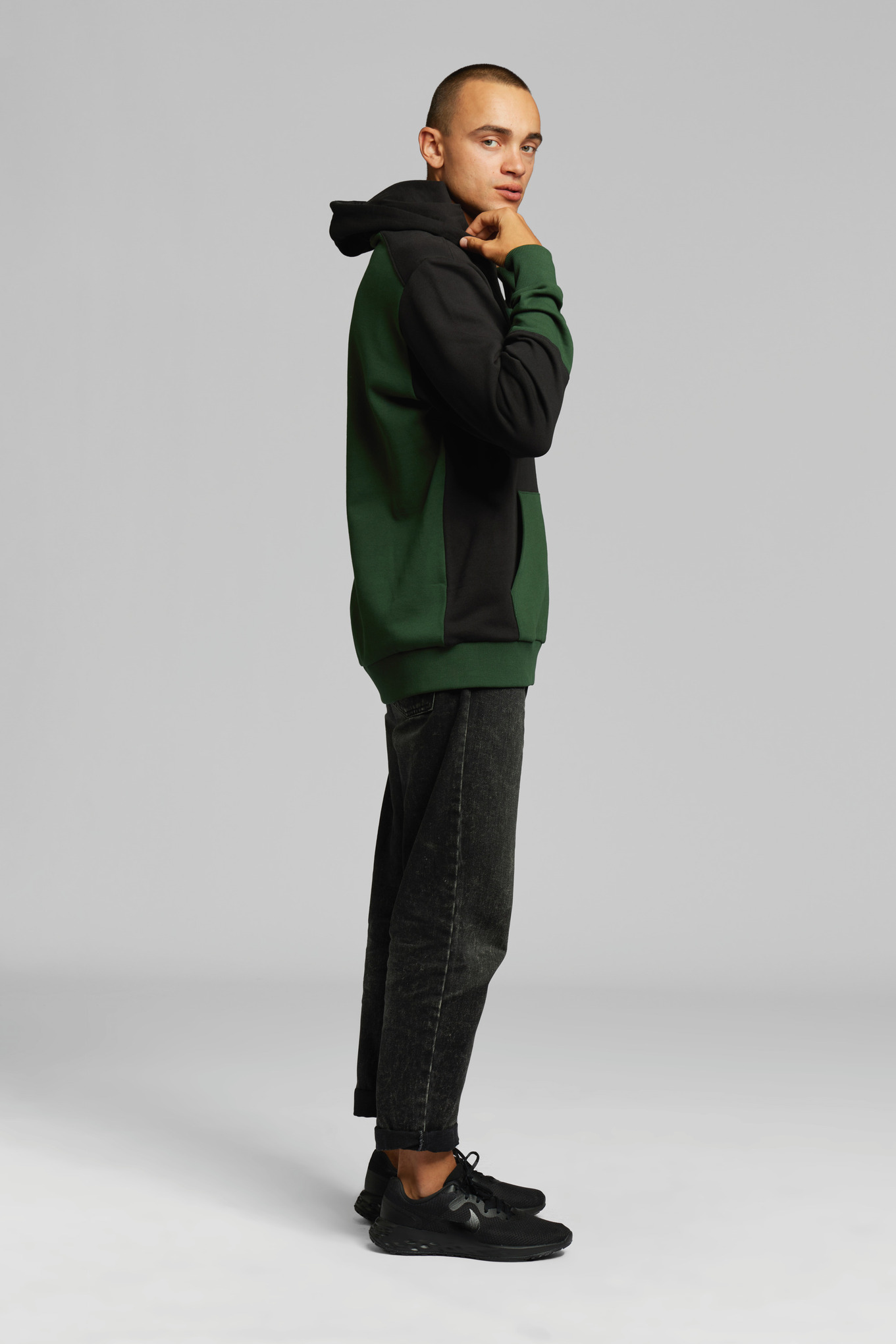 Hoodie COLORBLOCK POCKET grön