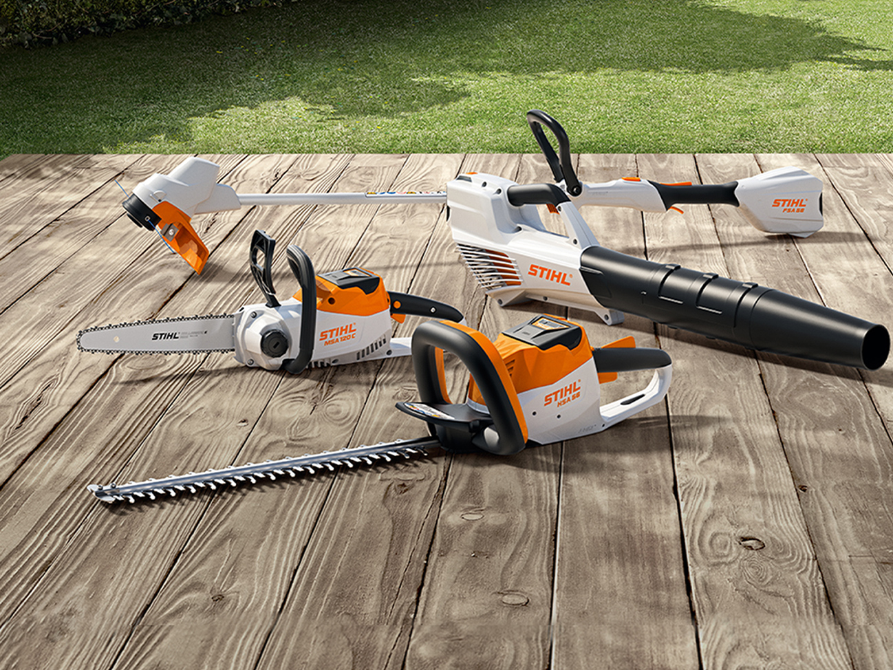 Sladdlös motorsåg STIHL MSA 120 C, grästrimmer STIHL FSA 57, häcksax STIHL HSA 56, lövblås STIHL BGA 56